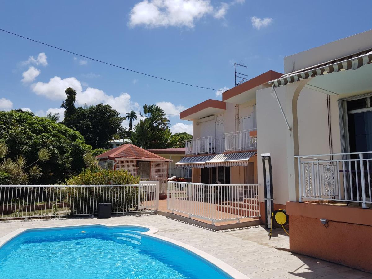 La Maison Aux Orchidees Пети-Бург Екстериор снимка