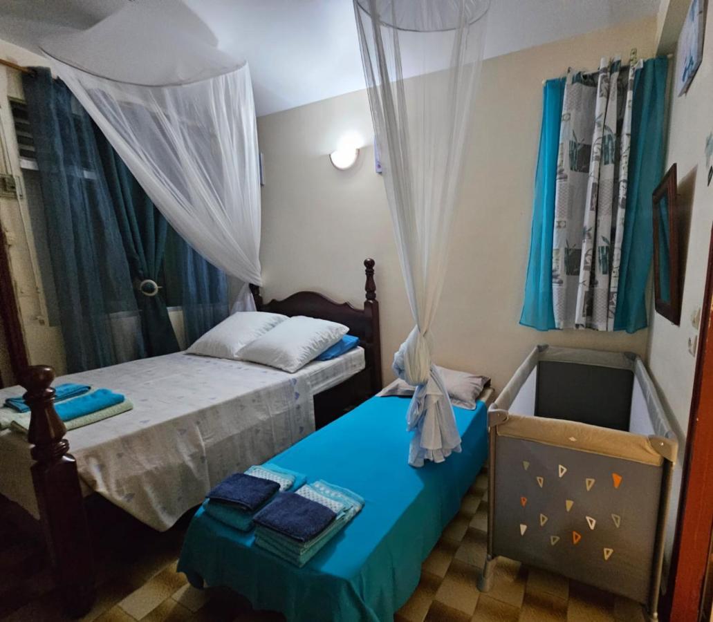 La Maison Aux Orchidees Пети-Бург Екстериор снимка